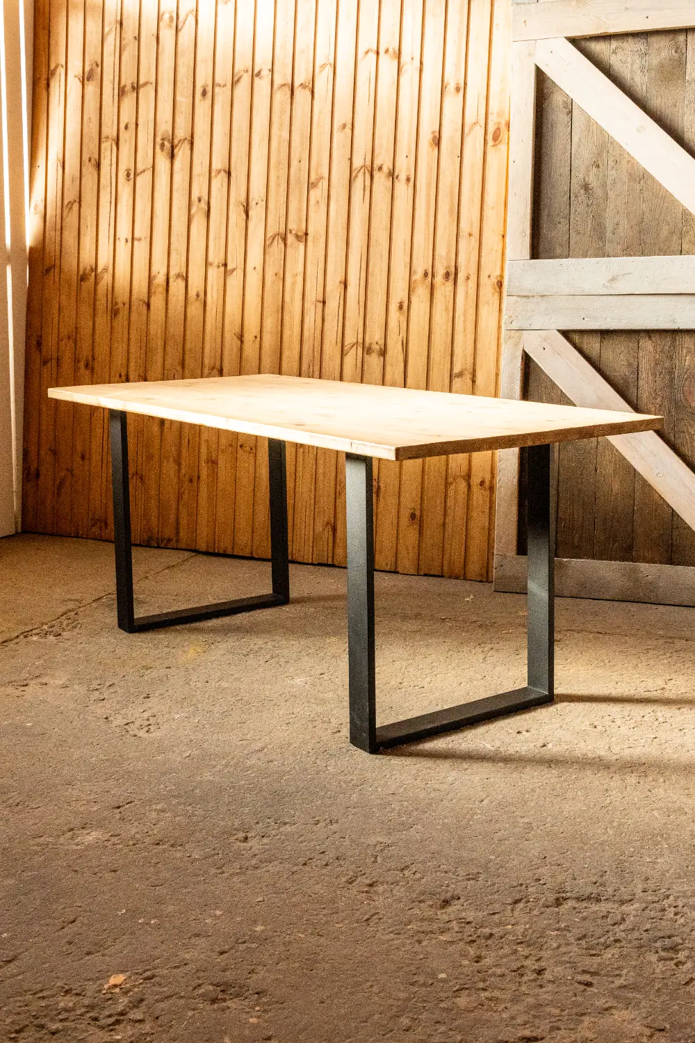 Galds WOODY L, melns/koka