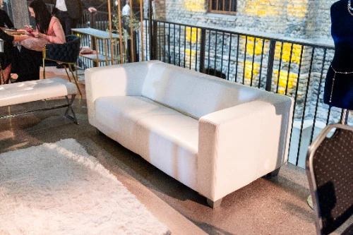 Dīvāns LAURA M, balts