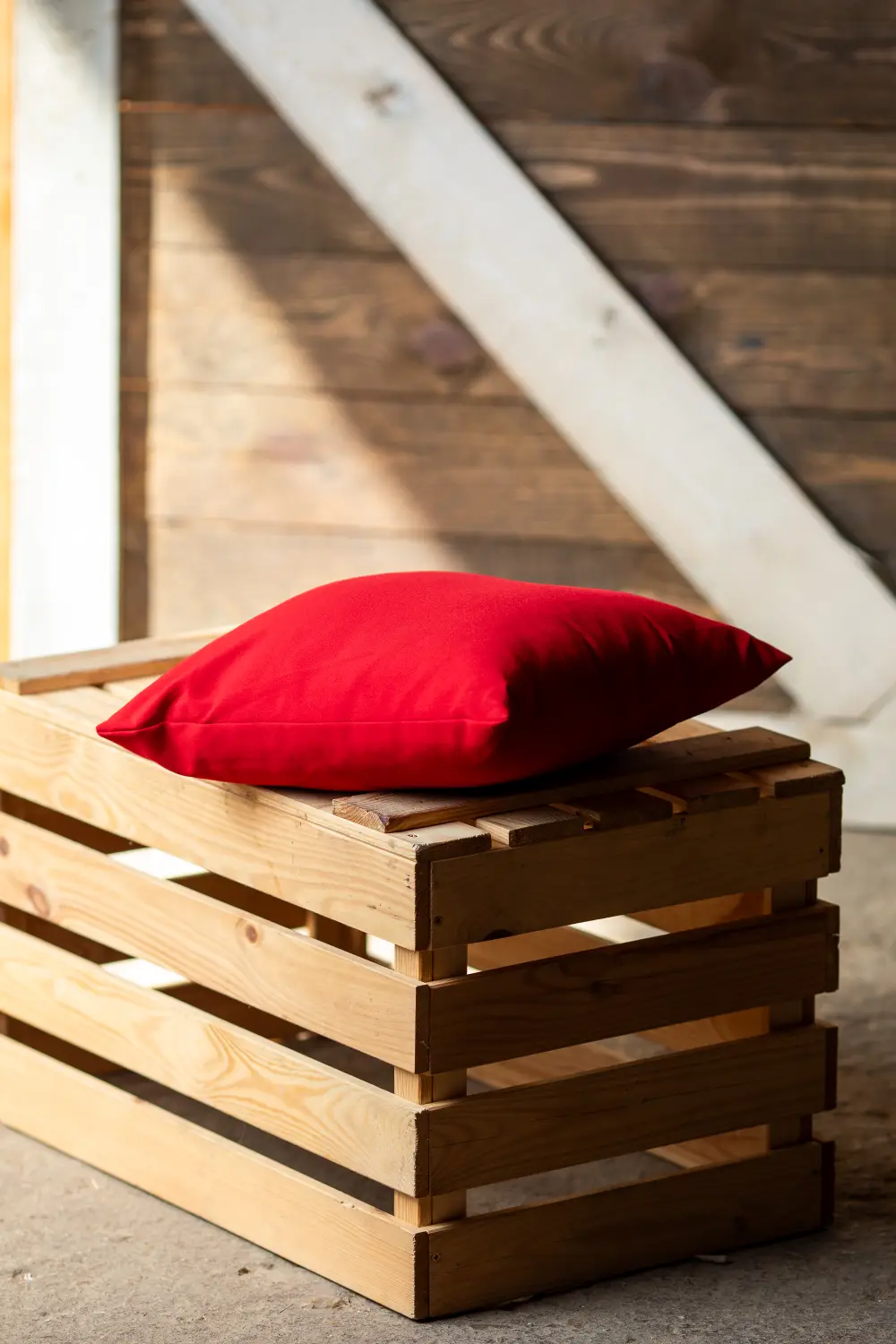 Spilvens SPL23, sarkans