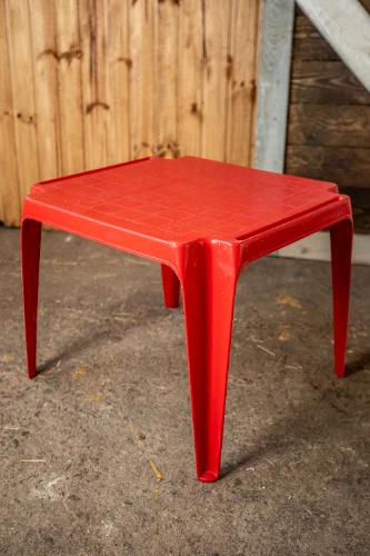 Galds bērniem PLAST, sarkans