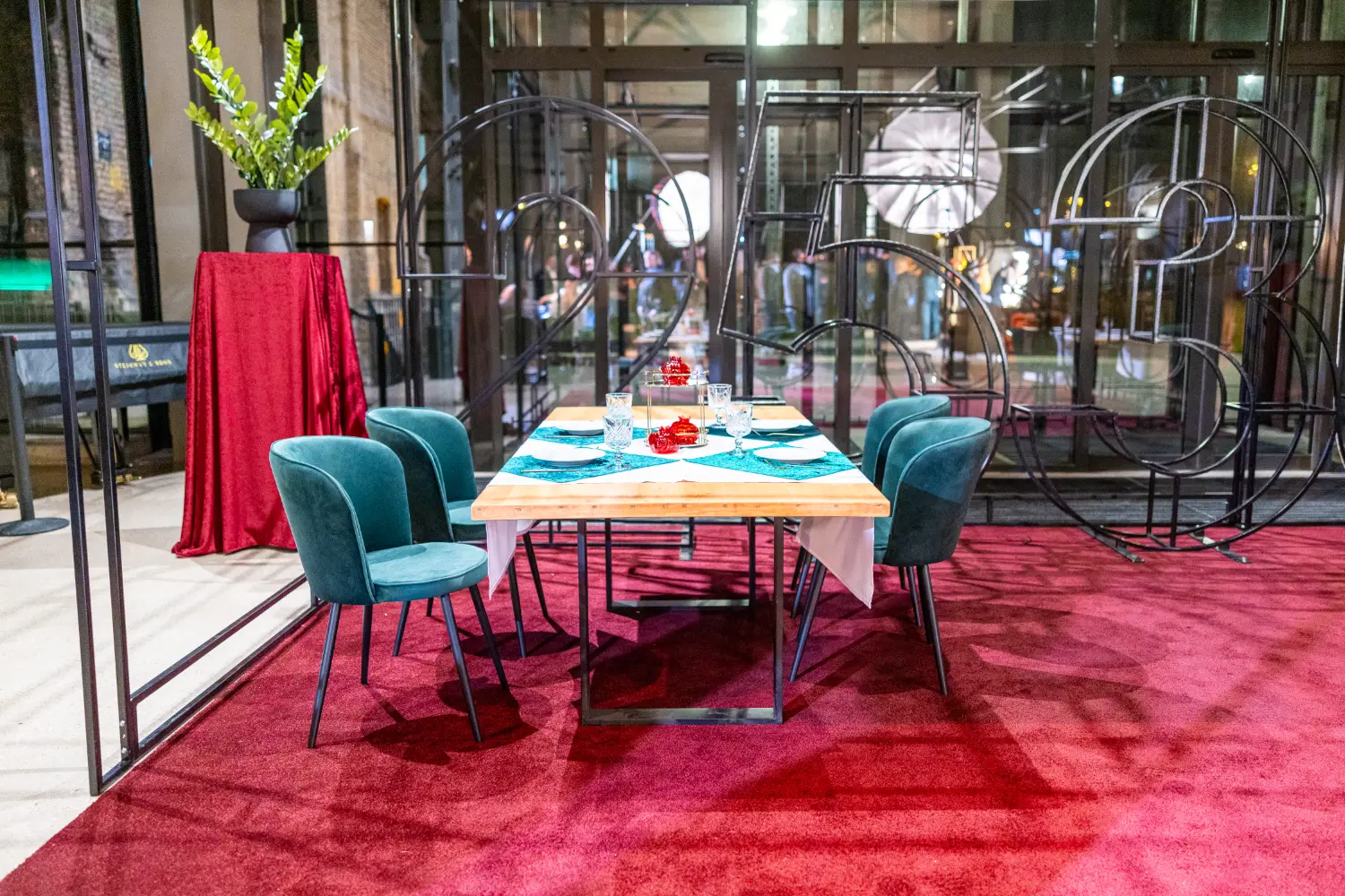 Krēsls RISSKOV, melns/zaļš