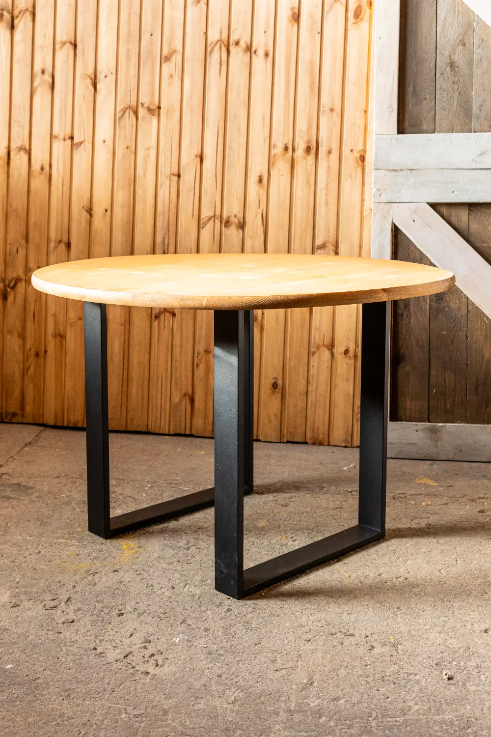 Galds WOODY apaļš, melns/koka