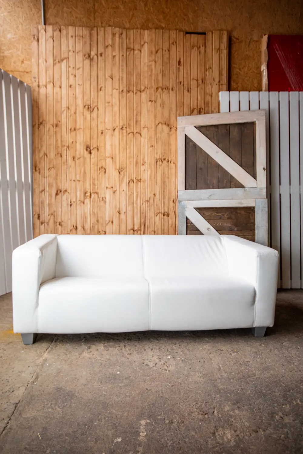 Dīvāns LAURA M, balts