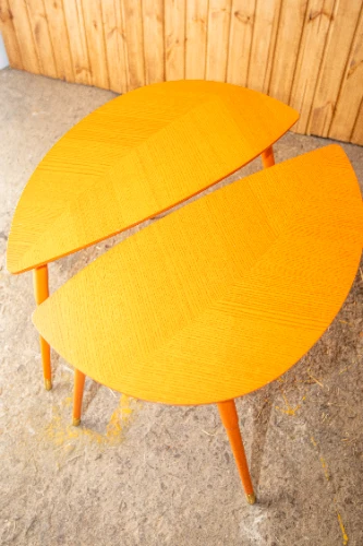 Kafijas galds LEAF, oranžs