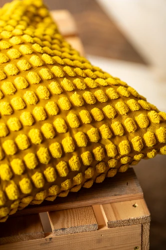 Spilvens SPL17, dzeltens