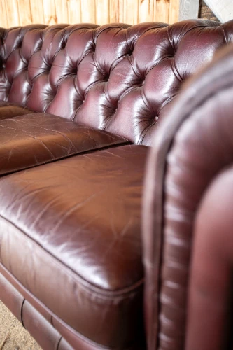Ādas dīvāns CHESTERFIELD, tumši brūns