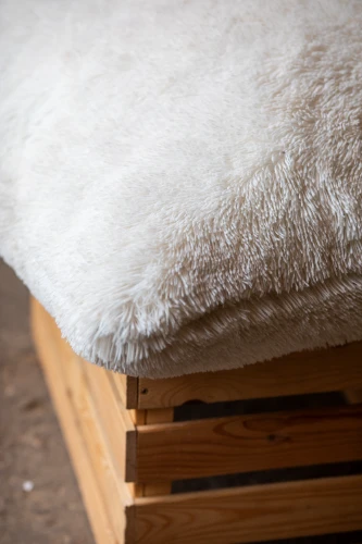 Spilvens SPL8, balts